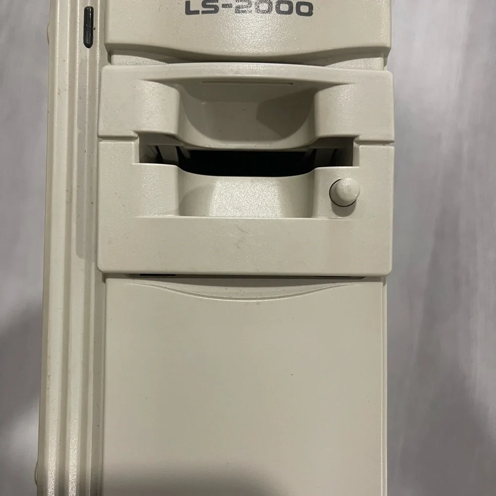 Nikon LS-2000 35mm Film Scanner w/ IA-20 & MA-20 Adapters